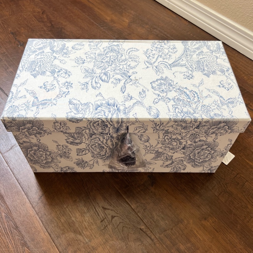 Jewelry/Makeup box